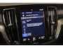 Volvo V60 2.0 T5 R-Design PANO | H&K | 20 " | TREKH | POLEST