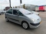 Citroën Xsara Picasso 1.8i-16V Différence 2