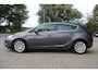 Opel Astra 1.6 Selection | Stoelverwarming | Clima / Cruise control | PDC | APK |