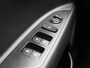 Kia Stonic 1.0 T-GDi MHEV DynamicLine | CarPlay | Parkeersensoren | Airco | Lichtmetalen Velgen |