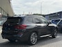 BMW X3 xDrive30e Executive | M pakket | Trekhaak | LED koplampen | Keyless entry | Elektrsiche achterklep | Live Cockpit Professional | Elektrisch verstelbare stoel(en) met geheugen | Houtafwerking interieur | Voorstoelen verwarmd