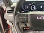 Kia EV9 GT-Line AWD 99.8 kWh Trekhaak 2.500 kilo trekgewicht, NL Auto, BTW Auto, tot 10 jaar garantie, Schuif kantel dak, Stoel en Stuur Verwarming, Apple Carplay/Android Auto.