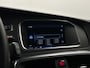 Volvo V40 1.6 T3 Summum PANO LEER CAMERA NAVIGATIE ECC CRUISE LM.