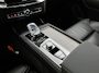 Volvo XC90 2.0 T8 Plug-in hybrid AWD Ultra Dark | Luchtvering | B&W | Massage | Trekhaak | 360-Camera |