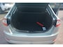 Ford Mondeo 2.0-16V Ghia Nederlandse auto 108398 NAP dealeronderhouden laatste beurt bij 107000km met oa navigatie lmv trekhaak pdc cruise control nette auto!!