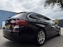 BMW 5-Serie Touring 520i High Executive - AUTOMAAT I Panorama dak I Leer I Navigatie I Sport interieur I Airco I PDC I Luxury