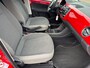 Volkswagen Up! 1.0 cross up! BlueMotion l Cruise l Airco l Stoelverwarming l Elect Ramen+Spiegels l Parkeersensor Achter l