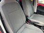 Volkswagen Up! 1.0 cross up! BlueMotion l Cruise l Airco l Stoelverwarming l Elect Ramen+Spiegels l Parkeersensor Achter l