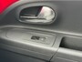 Volkswagen Up! 1.0 cross up! BlueMotion l Cruise l Airco l Stoelverwarming l Elect Ramen+Spiegels l Parkeersensor Achter l