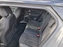 Peugeot e-2008 EV GT Avantage 54 kWh 98% SoH | 8 Jaar fabrieksgarantie |Apple Carplay/Android Auto|telefoonintegratie premium Warmtepomp | Stoelverwarming | Adaptive Cruise Control