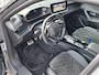Peugeot e-2008 EV GT Avantage 54 kWh 98% SoH | 8 Jaar fabrieksgarantie |Apple Carplay/Android Auto|telefoonintegratie premium Warmtepomp | Stoelverwarming | Adaptive Cruise Control