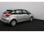 Citroën C4 Picasso 1.8-16V Ambiance 5p./ Panorama-Raam/ Trekhaak/ Clima/ Cruise/ Elek. pakket/ Isofix/ Armsteun/ Multi. Stuur/ Mistl./ PDC.