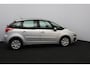 Citroën C4 Picasso 1.8-16V Ambiance 5p./ Panorama-Raam/ Trekhaak/ Clima/ Cruise/ Elek. pakket/ Isofix/ Armsteun/ Multi. Stuur/ Mistl./ PDC.