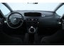 Citroën C4 Picasso 1.8-16V Ambiance 5p./ Panorama-Raam/ Trekhaak/ Clima/ Cruise/ Elek. pakket/ Isofix/ Armsteun/ Multi. Stuur/ Mistl./ PDC.