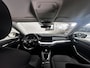 Skoda Octavia Combi 1.0 TSI Business Edition/ Virtual Dashb./ Keyless-GO/ Apple + Android/ LED Koplampen/ DAB+/ PDC/ Elek. Kofferklep/ Lane-Assist./ Cruise/ Bluetooth/ Multi. LEDER. Stuur/ Mistl./ Dakrails.