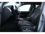 Audi Q5 2.0 TFSI quattro Pro Line Plus/ 230pk!/ Elek. Trekhaak/ Bi-Xenon/ 18'' LMV/ Elek. Stoel(en) + Memory/ Stoelverw./ Standkachel/ Adaptive Cruise/ Elek. Kofferklep/ PDC V+A/ Navi/ Bluetooth/ Multi. LEDER. Stuur/ Extra getint g