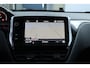 Peugeot 208 1.2 PureTech Signature/ INCLUSIEF NIEUWE DISTRIBUTIESET! Apple + Android/ Navi/ DAB+/ Airco/ Cruise/ Elek. pakket/ Isofix/ Bluetooth/ Armsteun/ Multi. LEDER. Stuur/ Mistl./ PDC/ Extra getint glas.
