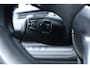 Peugeot 208 1.2 PureTech Signature/ INCLUSIEF NIEUWE DISTRIBUTIESET! Apple + Android/ Navi/ DAB+/ Airco/ Cruise/ Elek. pakket/ Isofix/ Bluetooth/ Armsteun/ Multi. LEDER. Stuur/ Mistl./ PDC/ Extra getint glas.