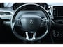 Peugeot 208 1.2 PureTech Signature/ INCLUSIEF NIEUWE DISTRIBUTIESET! Apple + Android/ Navi/ DAB+/ Airco/ Cruise/ Elek. pakket/ Isofix/ Bluetooth/ Armsteun/ Multi. LEDER. Stuur/ Mistl./ PDC/ Extra getint glas.