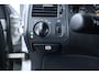 Mercedes-Benz E-klasse 280 Classic/ 6-Cilinder!/ Automaat/ Schuif-Kantel Dak!/ Cruise/ Airco/ Radio/ Elek.Pakket/ Metalic lak/ C.V.Afstand.