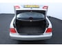 Mercedes-Benz E-klasse 280 Classic/ 6-Cilinder!/ Automaat/ Schuif-Kantel Dak!/ Cruise/ Airco/ Radio/ Elek.Pakket/ Metalic lak/ C.V.Afstand.