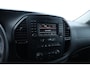 Mercedes-Benz Vito 114 CDI Extra Lang Comfort/ Dubbele Cabine!/ Automaat/ Trekhaak/ Camera/ Bluetooth/ Navi/ Airco/ Cruise/ Elek. pakket/ AUX & USB/ Multi. Stuur/ Armsteun/ Dagrijverl.