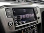 Volkswagen Passat Variant 1.4 TSI Connected Series/ Camera/ 16'' LMV/ DAB+/ LED koplampen/ Apple + Android/ Groot Navi/ Clima/ Cruise/ Elek. pakket/ Isofix/ Bluetooth/ Multi. LEDER. Stuur/ Mistl./ PDC V+A/ Chroom.