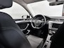 Volkswagen Passat Variant 1.4 TSI Connected Series/ Camera/ 16'' LMV/ DAB+/ LED koplampen/ Apple + Android/ Groot Navi/ Clima/ Cruise/ Elek. pakket/ Isofix/ Bluetooth/ Multi. LEDER. Stuur/ Mistl./ PDC V+A/ Chroom.