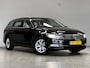 Volkswagen Passat Variant 1.4 TSI Connected Series/ Camera/ 16'' LMV/ DAB+/ LED koplampen/ Apple + Android/ Groot Navi/ Clima/ Cruise/ Elek. pakket/ Isofix/ Bluetooth/ Multi. LEDER. Stuur/ Mistl./ PDC V+A/ Chroom.