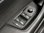 Volkswagen Passat Variant 1.4 TSI Connected Series/ Camera/ 16'' LMV/ DAB+/ LED koplampen/ Apple + Android/ Groot Navi/ Clima/ Cruise/ Elek. pakket/ Isofix/ Bluetooth/ Multi. LEDER. Stuur/ Mistl./ PDC V+A/ Chroom.