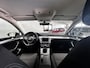 Volkswagen Passat Variant 1.4 TSI Connected Series/ Camera/ 16'' LMV/ DAB+/ LED koplampen/ Apple + Android/ Groot Navi/ Clima/ Cruise/ Elek. pakket/ Isofix/ Bluetooth/ Multi. LEDER. Stuur/ Mistl./ PDC V+A/ Chroom.