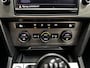 Volkswagen Passat Variant 1.4 TSI Connected Series/ Camera/ 16'' LMV/ DAB+/ LED koplampen/ Apple + Android/ Groot Navi/ Clima/ Cruise/ Elek. pakket/ Isofix/ Bluetooth/ Multi. LEDER. Stuur/ Mistl./ PDC V+A/ Chroom.