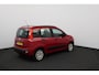 Fiat Panda 0.9 TwinAir Pop/ Stuurbekr./ C.V. Afstand/ Elek. Ramen/ Isofix/ Radio-CD/ Armsteun/ Getint glas/ Dagrijverl./ Dakrails.
