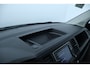 Volkswagen Transporter 2.0 TDI L2H1/ Automaat/ Trekhaak/ Apple + Android/ Stoelverw./ Zij-Schuifdeur Rechts/ Airco/ Navi/ Cruise/ Bluetooth/ Elek.Pakket/ PDC achter.