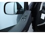 Volkswagen Transporter 2.0 TDI L2H1/ Automaat/ Trekhaak/ Apple + Android/ Stoelverw./ Zij-Schuifdeur Rechts/ Airco/ Navi/ Cruise/ Bluetooth/ Elek.Pakket/ PDC achter.