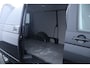 Volkswagen Transporter 2.0 TDI L2H1/ Automaat/ Trekhaak/ Apple + Android/ Stoelverw./ Zij-Schuifdeur Rechts/ Airco/ Navi/ Cruise/ Bluetooth/ Elek.Pakket/ PDC achter.