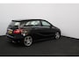 Mercedes-Benz B-klasse 180 Business Solution AMG/ AUTOMAAT!/ Zwarte-Hemel/ 18'' LMV/ LED Koplampen/ Keyless-GO/ Stoelverw./ Camera/ PDC V+A/ Half-Leder - Alcantara/ Navi/ Cruise/ Bluetooth/ Multi. Sportstuur.