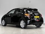 Peugeot 208 1.2 PureTech Signature/ D-Riem verv: 71.000 KM!/ Apple + Android/ Navi/ Airco/ Cruise/ DAB+/ Elek. pakket/ Isofix/ Bluetooth/ Armsteun/ Multi. LEDER. Stuur/ Mistl./ PDC/ LED Dagrijverl.