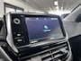 Peugeot 208 1.2 PureTech Signature/ D-Riem verv: 71.000 KM!/ Apple + Android/ Navi/ Airco/ Cruise/ DAB+/ Elek. pakket/ Isofix/ Bluetooth/ Armsteun/ Multi. LEDER. Stuur/ Mistl./ PDC/ LED Dagrijverl.