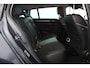 Renault Megane Estate 1.5 dCi Eco2 Bose/ D-Riem verv: 126.000 KM!/ Keyless/ Camera/ Dode-Hoek DET./ Half-Leder/ Apple + Android/ DAB+/ 16'' LMV/ Lane-Assist./ Extra getint glas/ Navi/ Clima/ Cruise/ Multi. LEDER. Stuur.