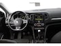 Renault Megane Estate 1.5 dCi Eco2 Bose/ D-Riem verv: 126.000 KM!/ Keyless/ Camera/ Dode-Hoek DET./ Half-Leder/ Apple + Android/ DAB+/ 16'' LMV/ Lane-Assist./ Extra getint glas/ Navi/ Clima/ Cruise/ Multi. LEDER. Stuur.