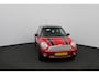 MINI Clubman 1.6 Cooper/ Two-Tone/ 17'' LMV/ Half-Leder/ Panorama-Dak/ Stoelverw./ Clima/ Cruise/ Elek. pakket/ Isofix/ Armsteun/ Radio-CD AUX/ Zwarte-Hemel/ Mistl./ PDC.