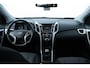 Hyundai i30 CW 1.4 i-Drive/ Stoel + Stuurverw./ 16'' LMV/ Airco/ Cruise/ Elek. pakket/ Isofix/ Bluetooth/ Armsteun/ Multi. LEDER. Stuur/ Mistl./ PDC/ LED Dagrijverl.