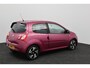 Renault Twingo 1.2 16V Authentique/ D-Riem verv: 93.000 KM!/ 15'' LMV/ Extra getint glas/ Airco/ Cruise/ Elek. pakket/ Isofix/ AUX & USB/ Multi. LEDER. Stuur/ Verstelbare achterstoelen.