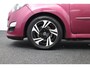 Renault Twingo 1.2 16V Authentique/ D-Riem verv: 93.000 KM!/ 15'' LMV/ Extra getint glas/ Airco/ Cruise/ Elek. pakket/ Isofix/ AUX & USB/ Multi. LEDER. Stuur/ Verstelbare achterstoelen.