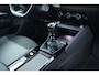 Citroën C4 1.2 Puretech Feel/ Stoel + Stuurverw./ Apple + Android/ LED Koplampen/ Virtual Cockpit/ PDC/ Voorruitverw./ Navi/ Clima/ Cruise/ Bluetooth/ Multi. LEDER. Stuur/ LED Mistl./ Armsteun.