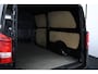Mercedes-Benz Vito 116 CDI Extra Lang/ Automaat!/ Trekhaak/ Zij-Schuifdeur Rechts/ 16'' LMV/ Navi/ Airco/ Cruise/ Elek. pakket/ Bluetooth/ Multi. Stuur/ Dakspoiler/ Metallic lak.
