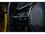 Peugeot 208 1.2 PureTech Active Pack/ D-Riem verv: 86.000 KM!/ 16'' LMV/ LED Koplampen/ Apple + Android/ DAB+/ Airco/ Cruise/ Elek. pakket/ Isofix/ Bluetooth/ Multi. Stuur/ PDC/ Dakspoiler.