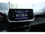 Peugeot 208 1.2 PureTech Active Pack/ D-Riem verv: 86.000 KM!/ 16'' LMV/ LED Koplampen/ Apple + Android/ DAB+/ Airco/ Cruise/ Elek. pakket/ Isofix/ Bluetooth/ Multi. Stuur/ PDC/ Dakspoiler.