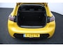 Peugeot 208 1.2 PureTech Active Pack/ D-Riem verv: 86.000 KM!/ 16'' LMV/ LED Koplampen/ Apple + Android/ DAB+/ Airco/ Cruise/ Elek. pakket/ Isofix/ Bluetooth/ Multi. Stuur/ PDC/ Dakspoiler.